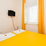 Yellow Room Guesthouse
